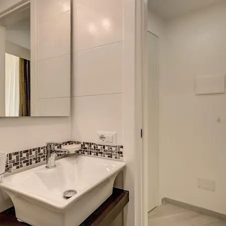 Dimore Costaguti بيت ضيافة
