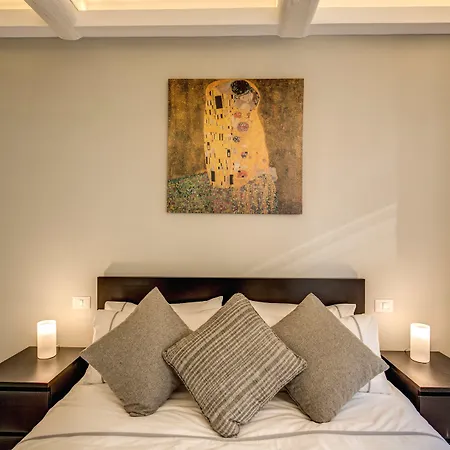 Penzion Dimore Costaguti 3*